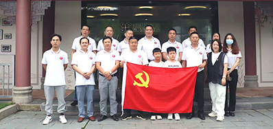 CA88党支部加入举行致敬“都会美容师”慰问活动